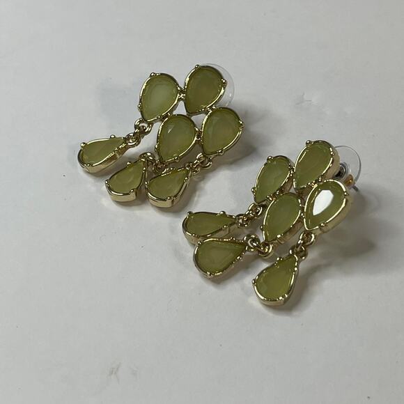 earrings Green crystal in gold tone setting dangle drop fancy contemporary - Picture 4 of 6